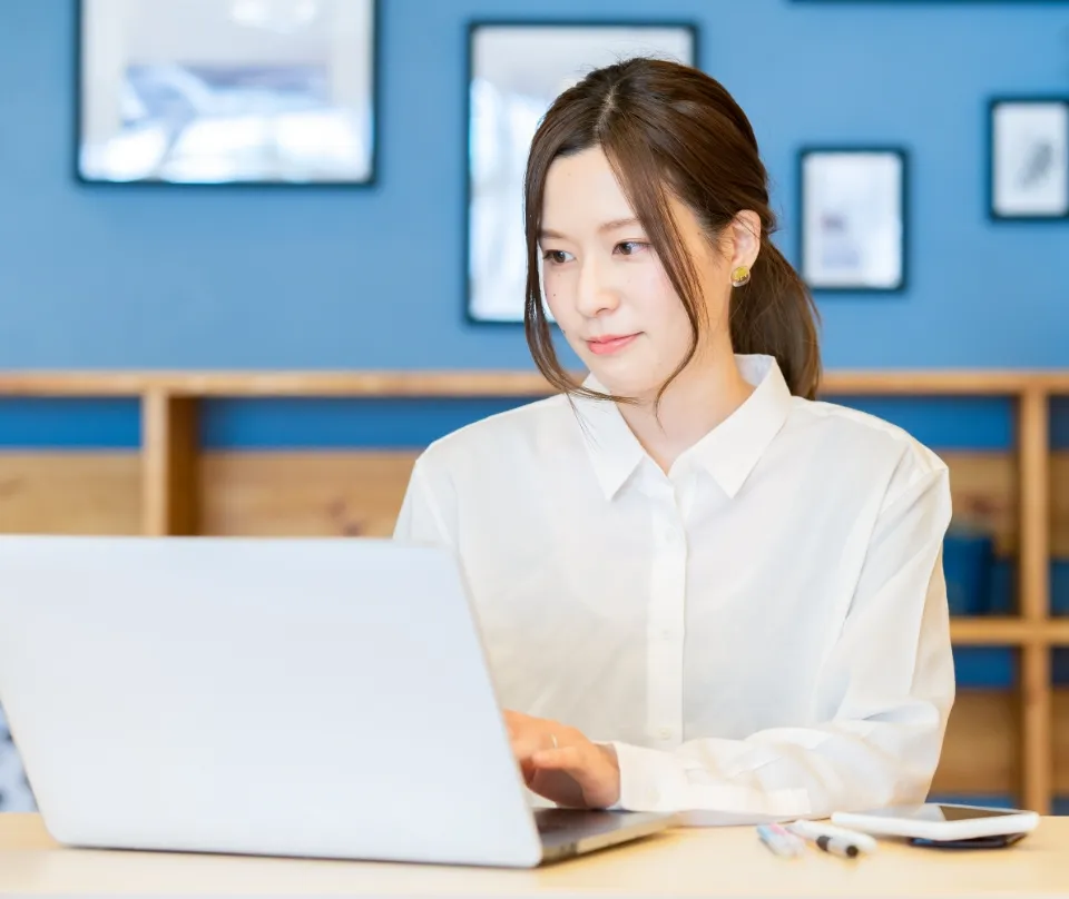 在宅事務の写真